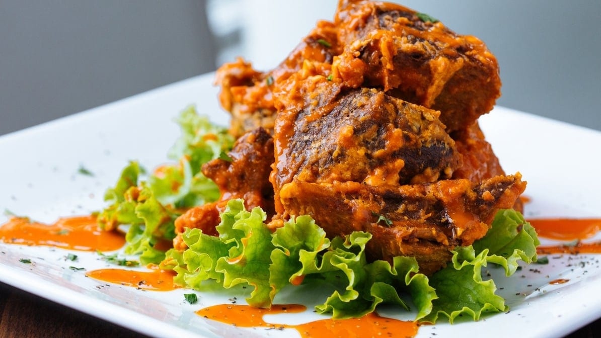 Vegan Chicken Wings (SM).